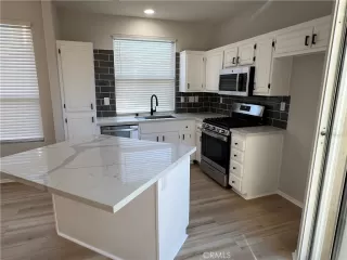 Photo #2: CV24048123 Listing