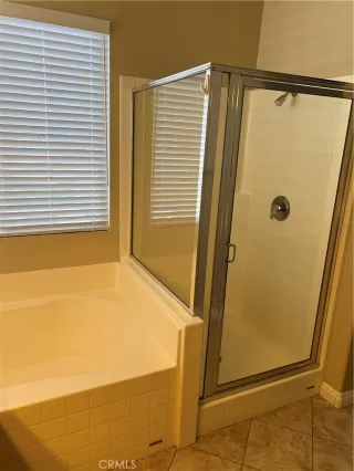 Photo #6: CV24050868 Listing 