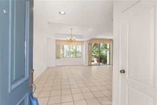 Photo #5: CV24061319 Listing 