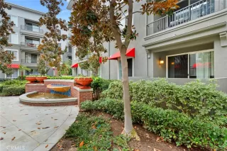 Photo #4: CV24064030 Listing 