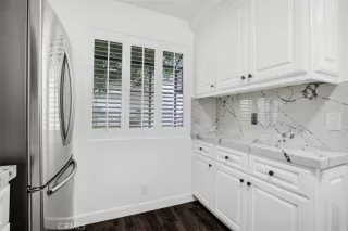 Photo #5: CV24067138 Listing 