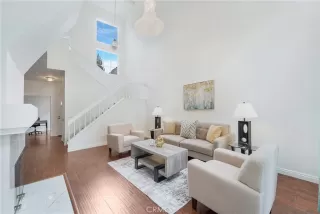 Photo #2: CV24075295 Listing 