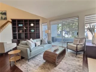 Photo #1: CV24087887 Listing 