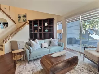 Photo #2: CV24087887 Listing 