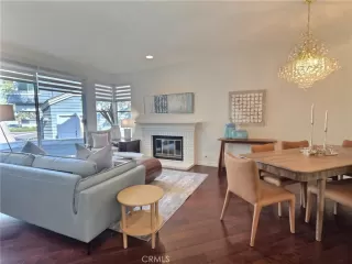 Photo #4: CV24087887 Listing 