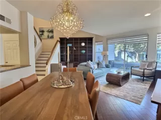 Photo #5: CV24087887 Listing 