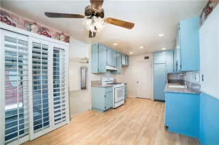 Photo #3: CV24096640 Listing 