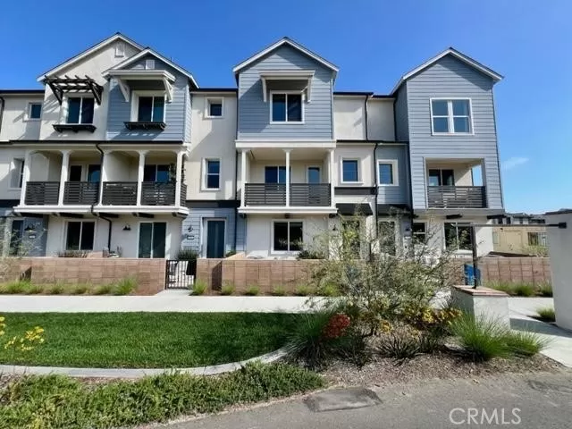 MLS: CV24103471 Condo For Sale
