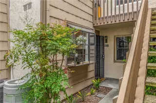 Photo #2: CV24107711 Listing 