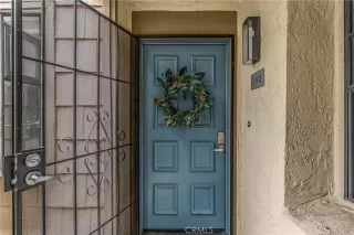 Photo #3: CV24107711 Listing 