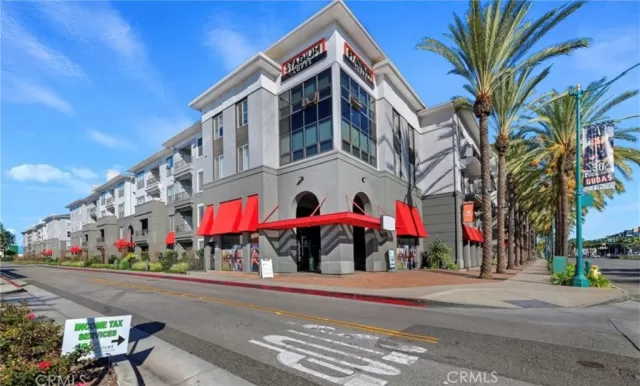 MLS: CV24109392 Condo For Sale