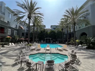 Photo #2: CV24109392 Listing 