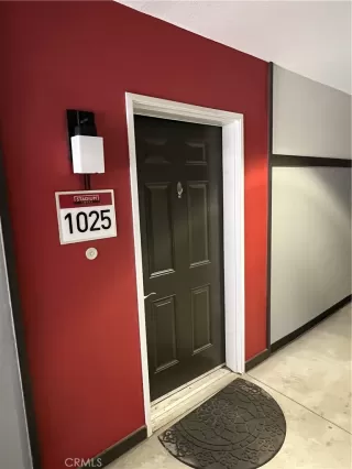 Photo #3: CV24109392 Listing 