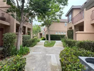 Photo #3: CV24118891 Listing