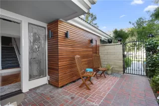 Photo #6: CV24123955 Listing