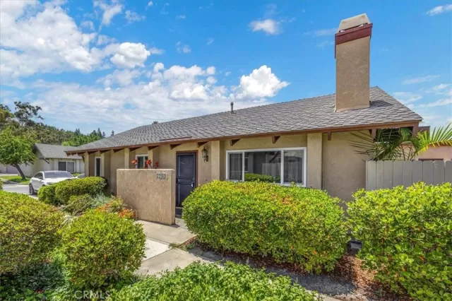 MLS: CV24141706 Condo For Sale