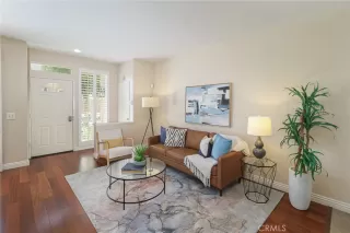 Photo #2: CV24143897 Listing