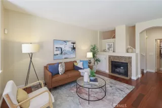 Photo #3: CV24143897 Listing