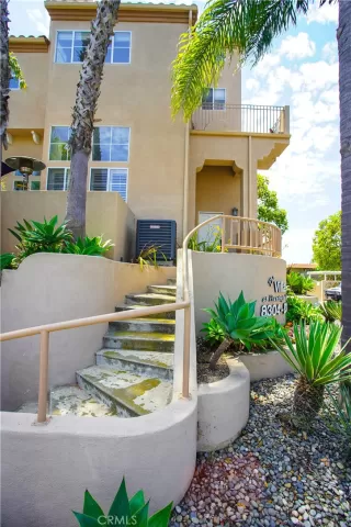 Photo #1: CV24147330 Listing 