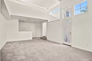 Photo #4: CV24147330 Listing 