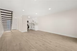 Photo #2: CV24156901 Listing 