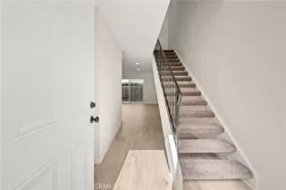 Photo #4: CV24156901 Listing 