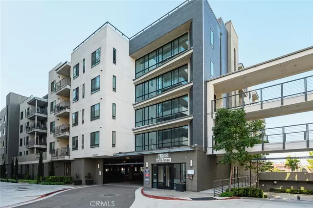 MLS: CV24168525 Condo For Sale