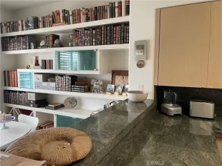 Photo #3: CV24172239 Listing 