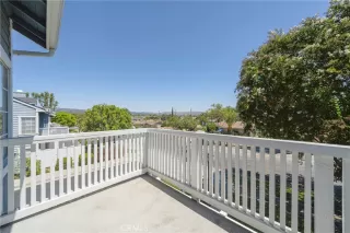 Photo #6: CV24172306 Listing