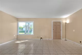 Photo #5: CV24188534 Listing 