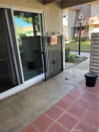 Photo #5: CV24196222 Listing 