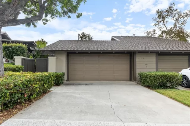 MLS: CV24200833 Condo For Sale