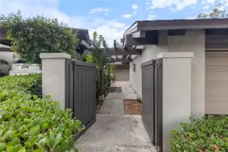 Photo #2: CV24200833 Listing 