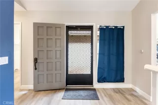 Photo #5: CV24200833 Listing 