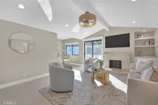 Photo #2: CV24202553 Listing 