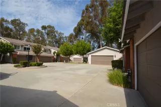 Photo #4: CV24207278 Listing 