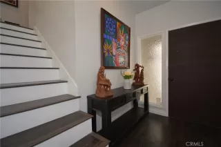 Photo #5: CV24207278 Listing 