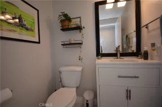 Photo #6: CV24207278 Listing 