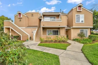 Photo #3: CV24208672 Listing 