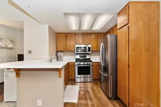 Photo #5: CV24208672 Listing 