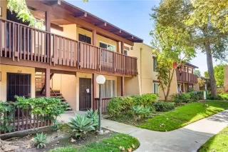 Photo #3: CV24213455 Listing