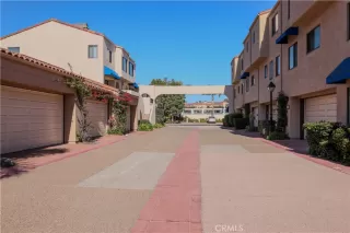 Photo #3: CV24220424 Listing 