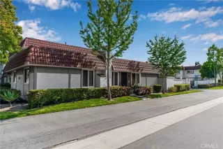 Photo #3: CV24228541 Listing 