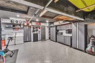 Photo #4: CV25008220 Listing 