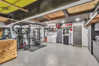 Photo #5: CV25008220 Listing 