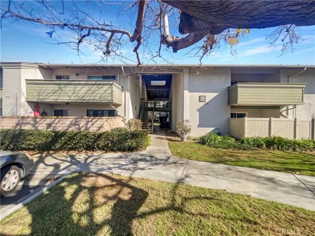 MLS: CV25022123 Condo For Sale