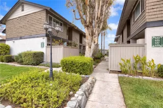 Photo #4: CV25027793 Listing