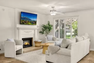 Photo #3: CV25033425 Listing