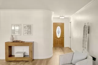 Photo #5: CV25033425 Listing