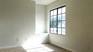 Photo #6: CV25038681 Listing